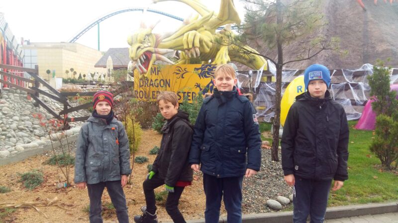 Wycieczka harcerzy z 11 HDCzB i 5 RWDH do Energylandi, Krakowa i Częstochowy 16 20171027 152945