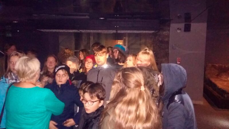 Wycieczka harcerzy z 11 HDCzB i 5 RWDH do Energylandi, Krakowa i Częstochowy 29 20171028 110055