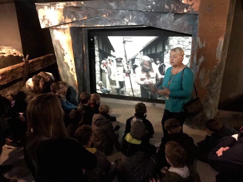 Wycieczka harcerzy z 11 HDCzB i 5 RWDH do Energylandi, Krakowa i Częstochowy 42 IMG 4451