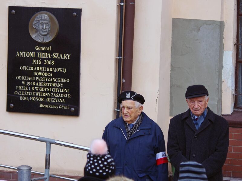 89771935 2622681821296178 8259582977655177216 o